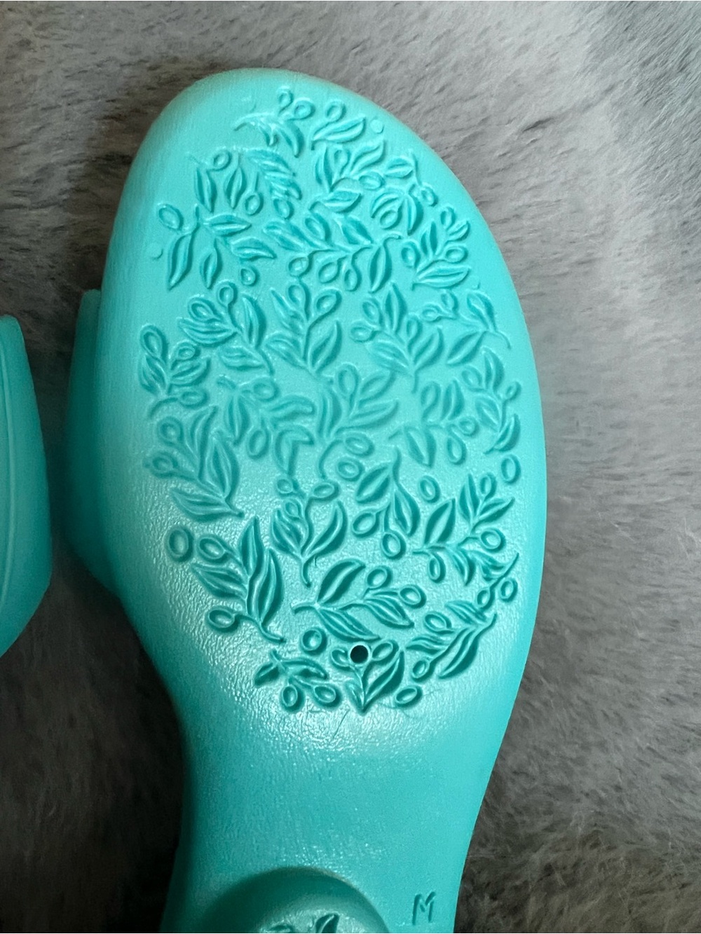 Okabashi Okal B Turquoise Rubber Slide Sandals with Multicolor Bow. NWOT - Picture 5 of 6